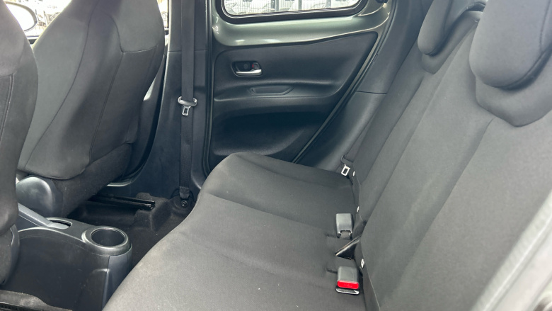 Toyota Aygo X 1.0 VVT-i Edge 5dr Petrol Hatchback